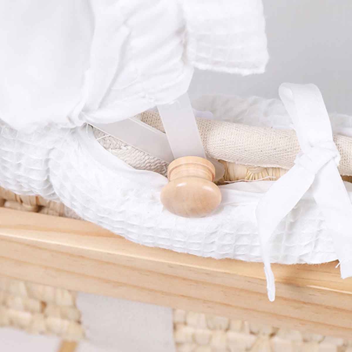 كيكي بيبي سلة موسى خشبية مع قاعدة وعجلات للأطفال من عمر 0-2 سنة