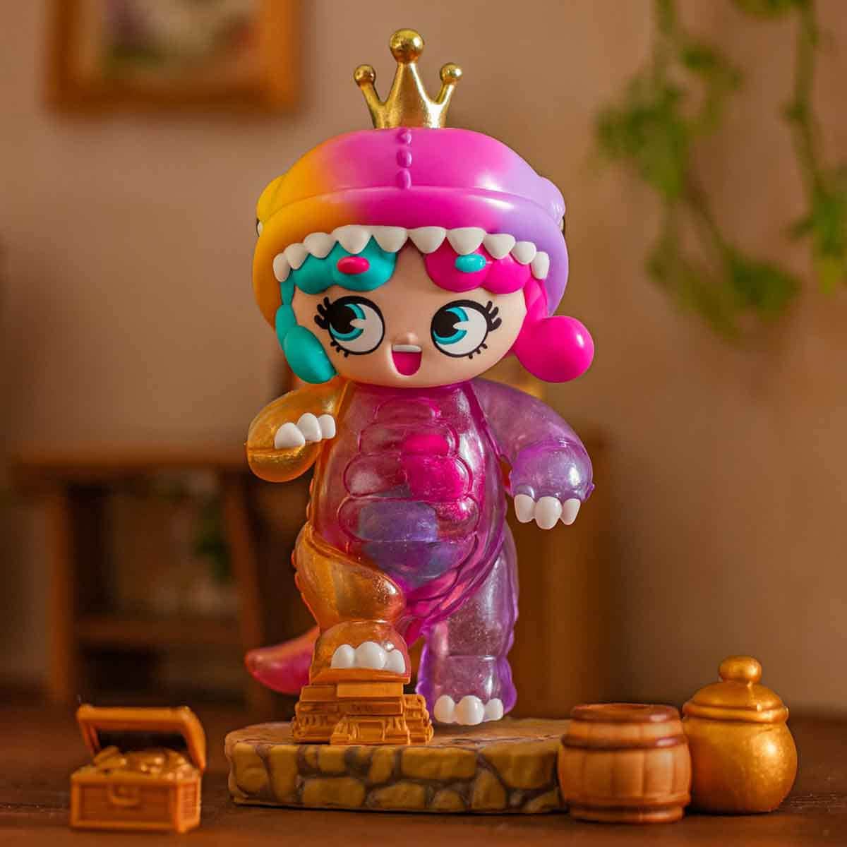 Kweenie 11" Deluxe Kween Of Rawr Action Figure Girls, 5-7 Years