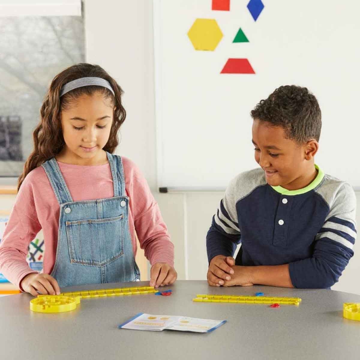 Learning Resources 24-Hour Number Line Clock Student Set Unisex, 5-7 Years