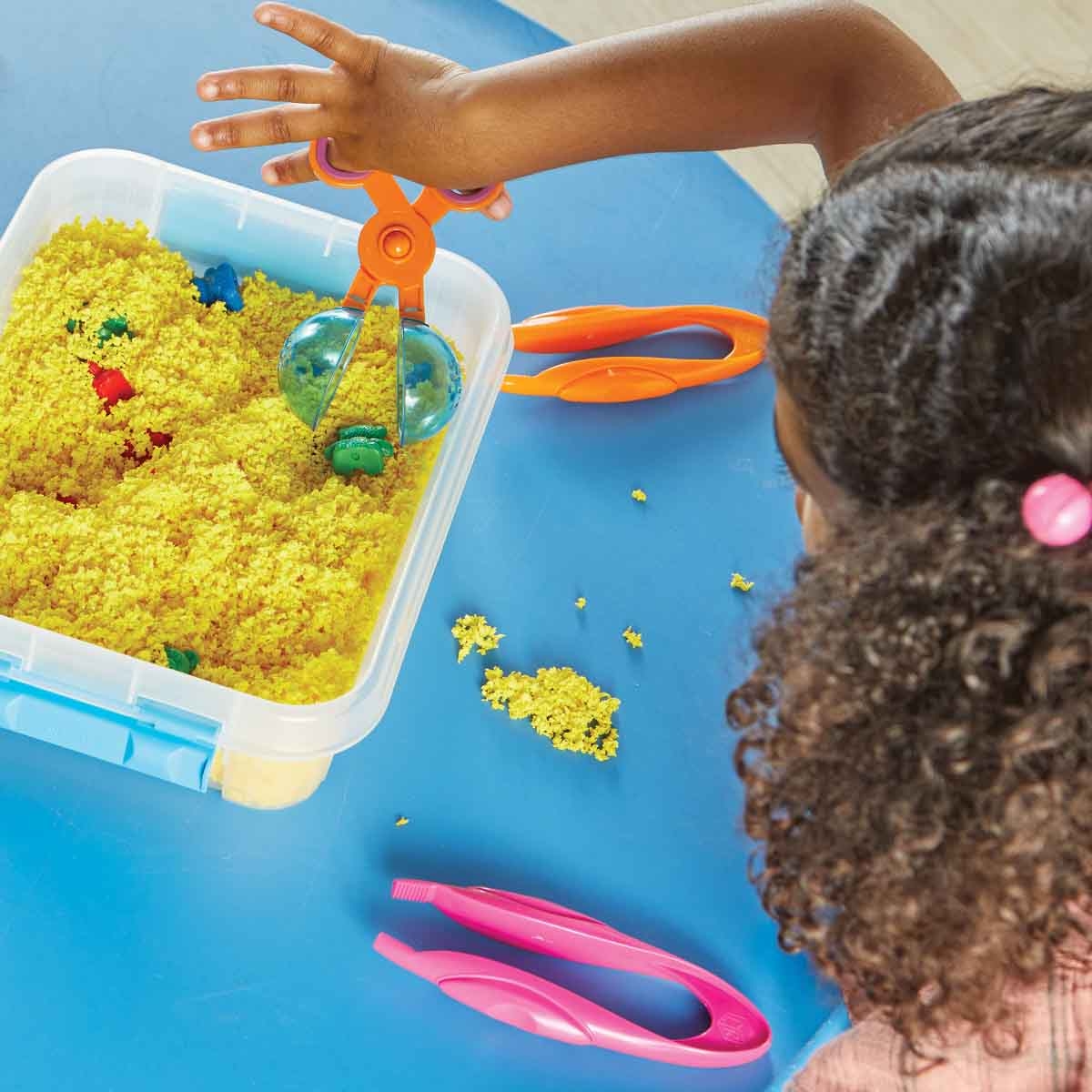 Learning Resources Helping Hands Fine Motor Tools Classroom Set Unisex, 3-4 Years
