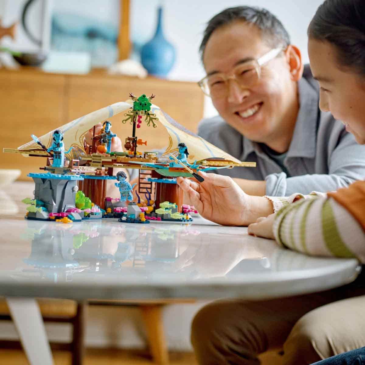 LEGO Disney 75578 Metkayina Reef Home Set Unisex, 8-10 Years