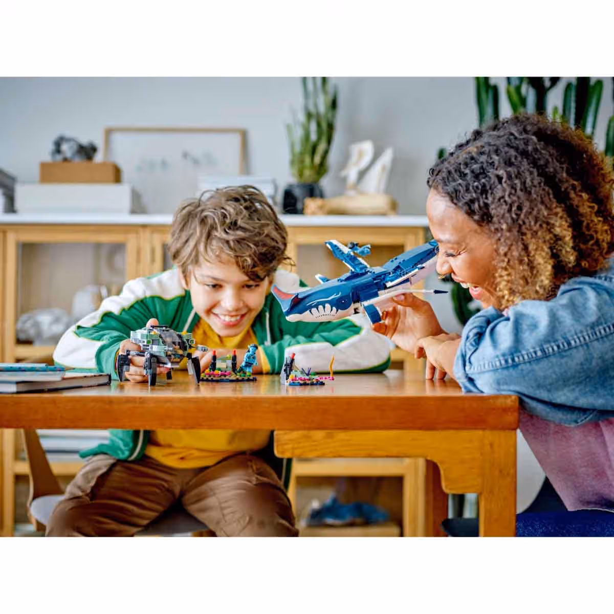 LEGO Disney 75579 Payakan The Tulkun & Crabsuit Set Unisex, 11-12 Years