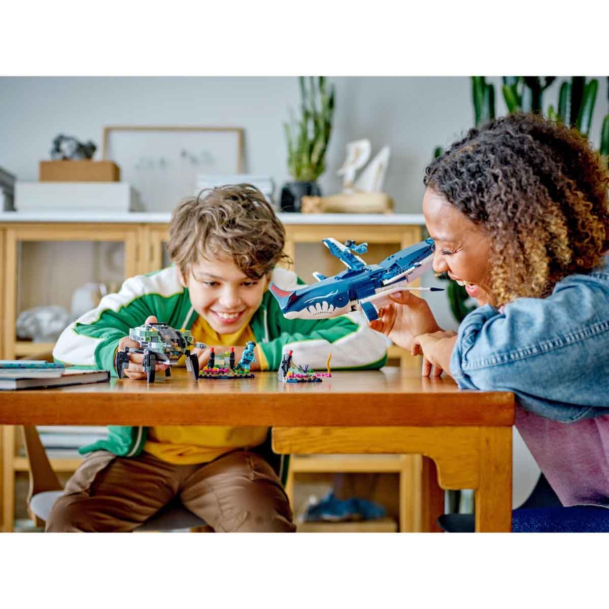 LEGO Disney 75579 Payakan The Tulkun & Crabsuit Set Unisex, 11-12 Years