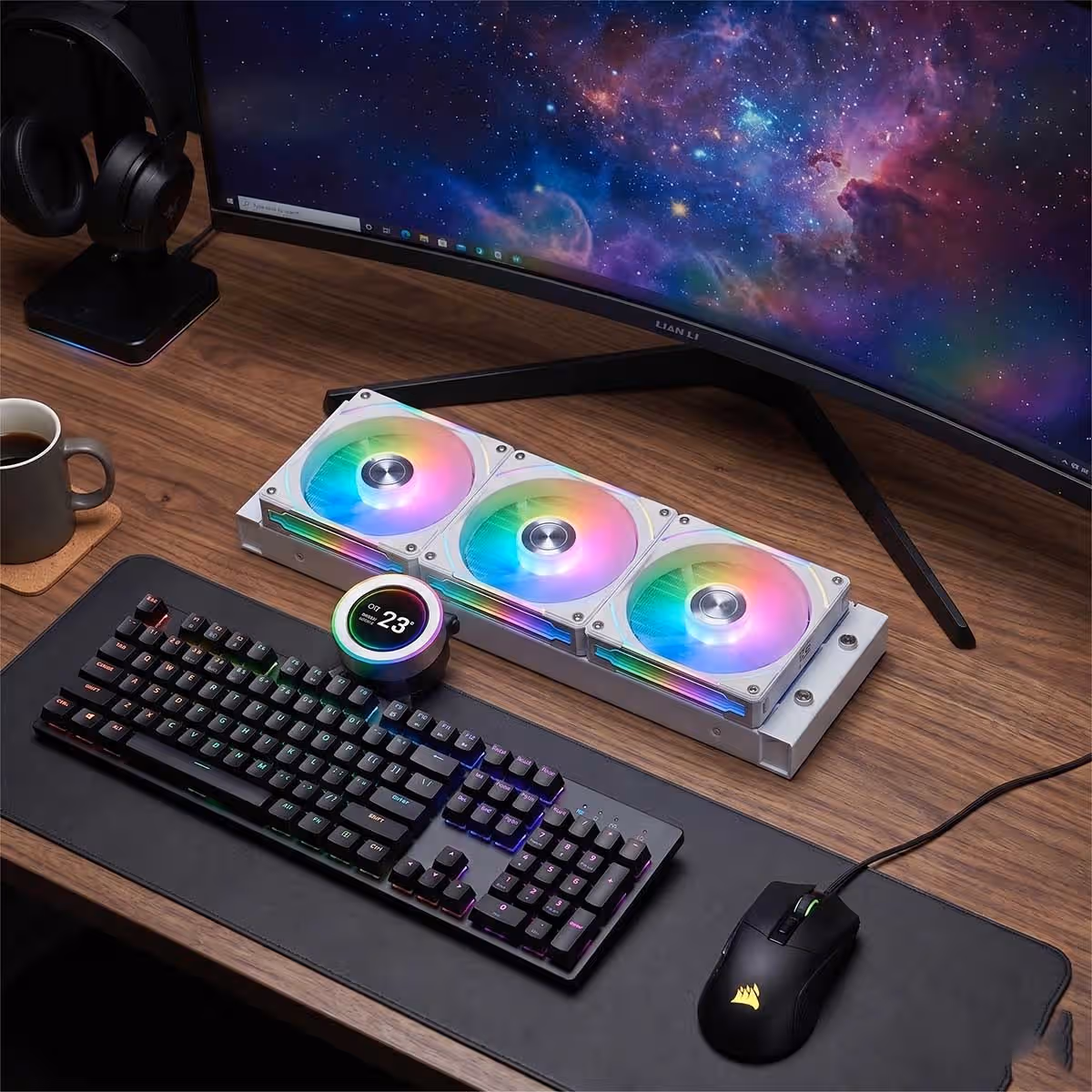 Lian Li Hydroshift II LCD-C 360R Liquid CPU Cooler