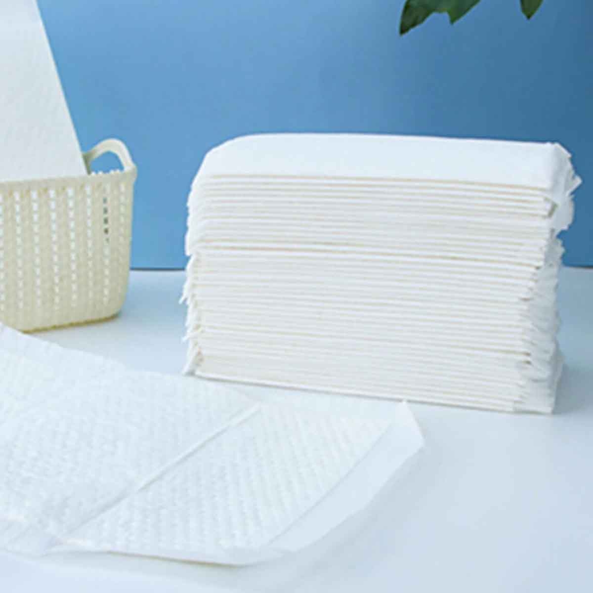 ليتل ستوري فرشات تغيير حفاضات للاستعمال مرة واحدة باللون الأبيض، مجموعة من 20