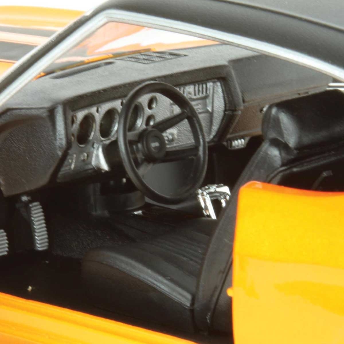 مايستو سيارة شيفروليه شيفيل SS454 سبورت كوبيه 1971 معدن مصبوب بمقياس 1:18 للجنسين، 8-10 سنوات