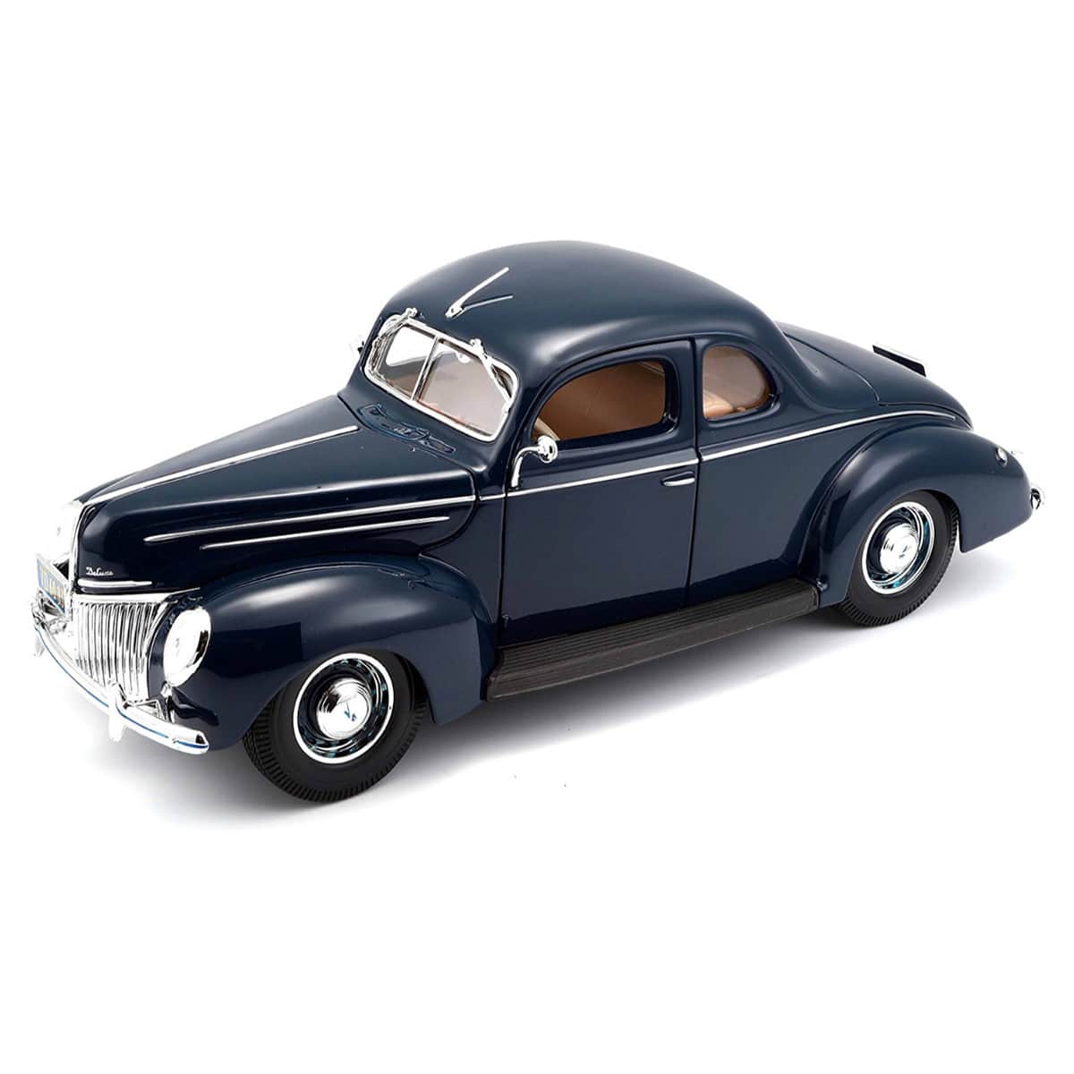 Maisto 1:18 Scale 1939 Ford Deluxe Assorted Diecast Car Boys, 3-4 Years