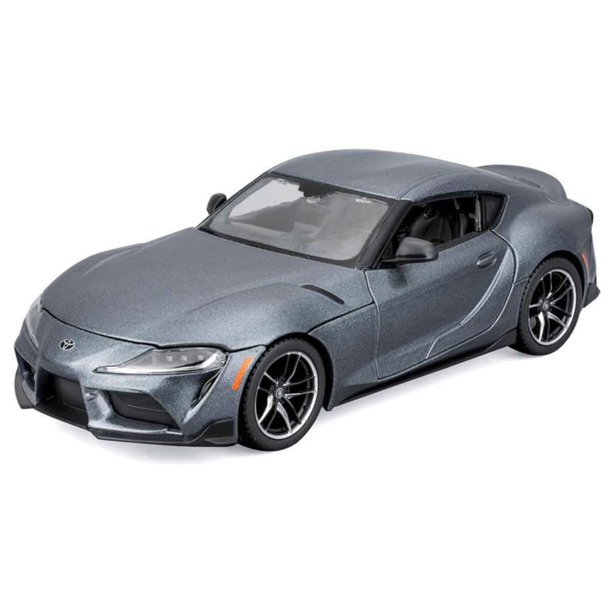 Maisto 1:24 Scale Toyota Supra GR Die-Cast Car Boys, 3-4 Years