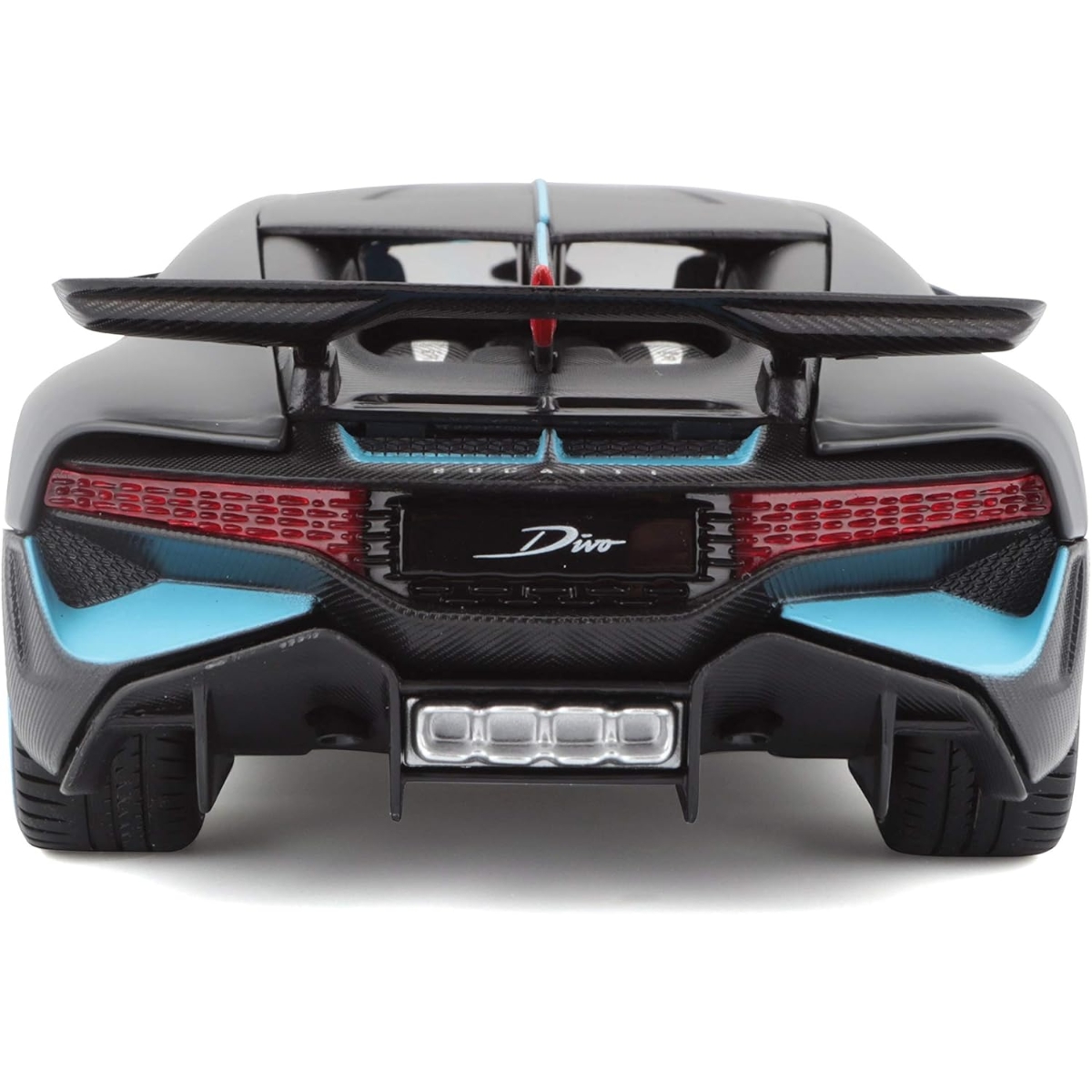Maisto 1:24 Scale Grey Bugatti Divo Diecast Car Boys, 3-4 Years