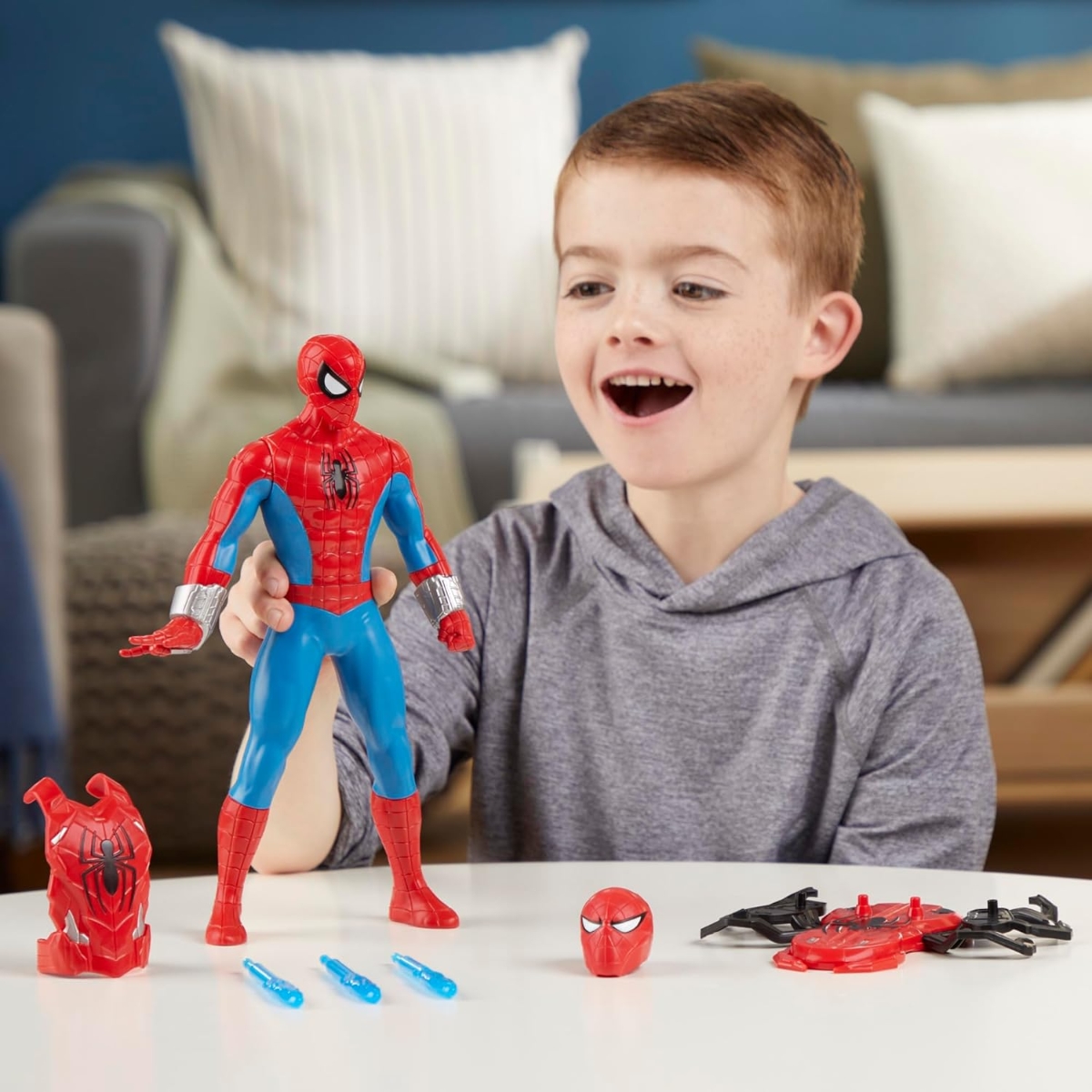 Marvel 11″ Thwip Blast Spider-Man Action Figure Unisex, 5-7 Years