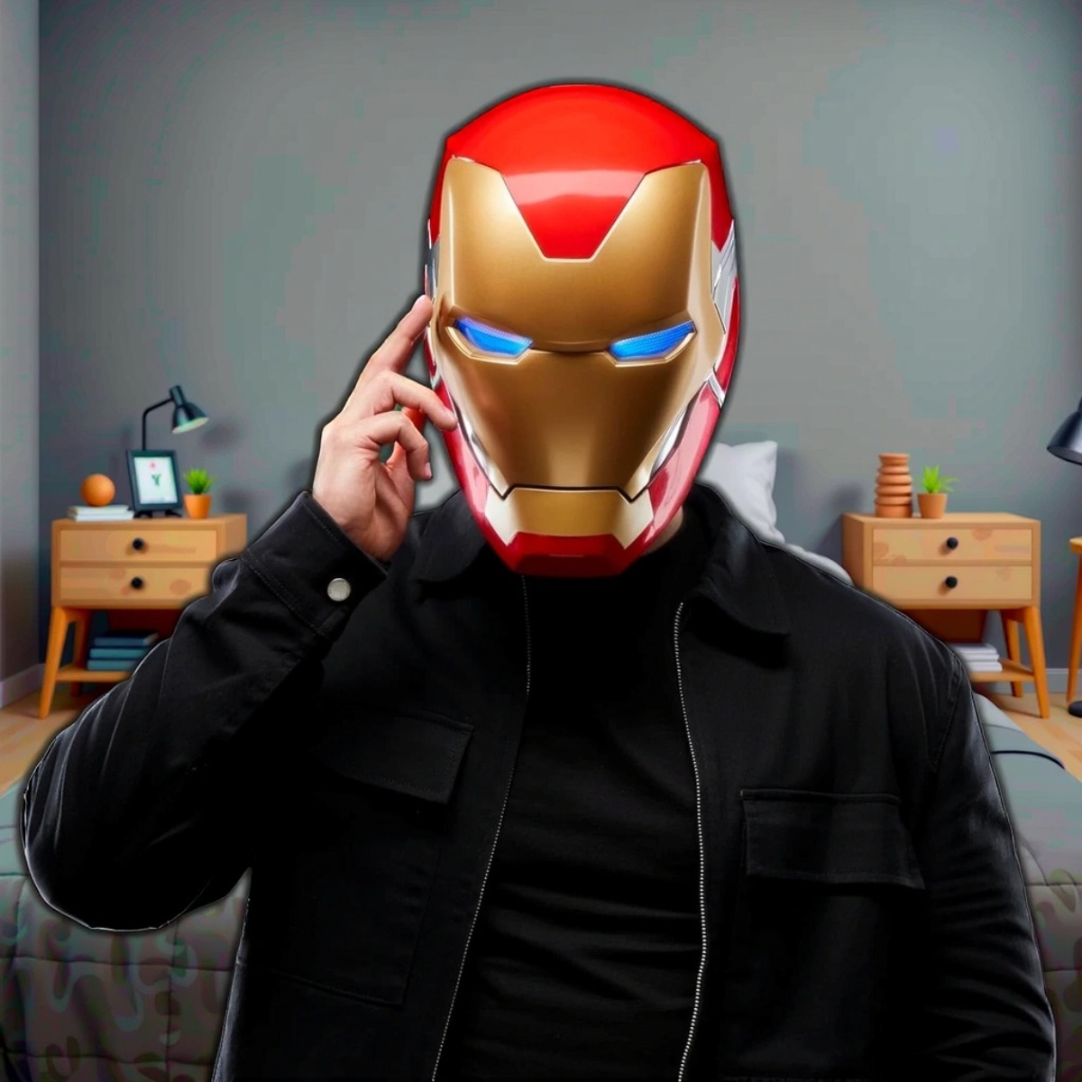 Marvel Avengers Legends Series Iron Man Mark LXXXV Electronic Helmet Boys, 13+ Years