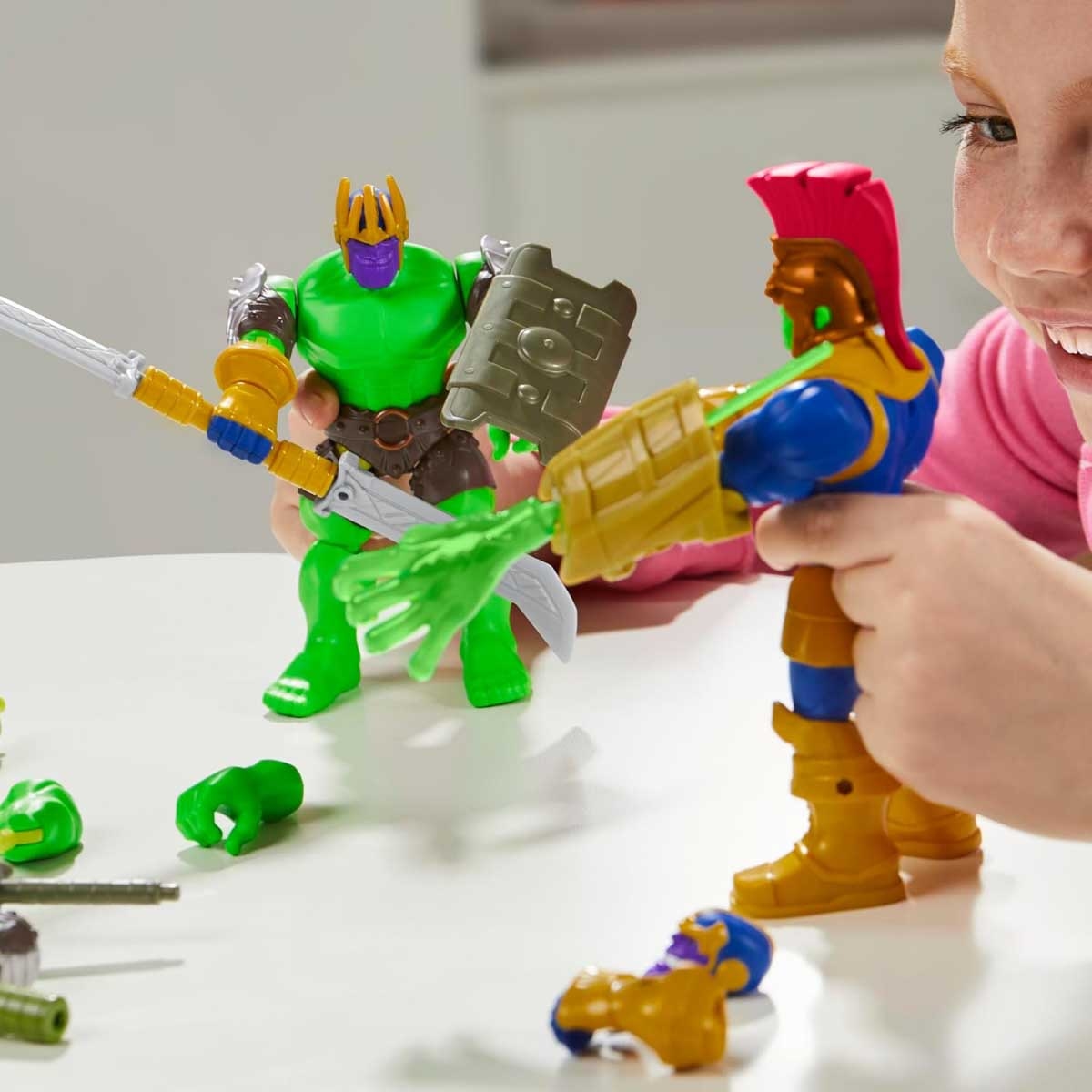 Marvel Avengers MixMashers Hulk Deluxe Action Figure Unisex, 5-7 Years