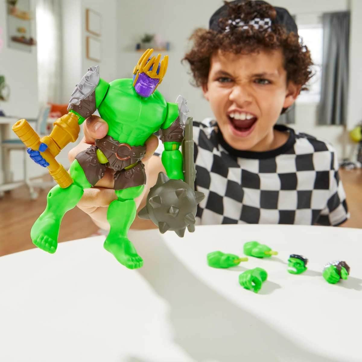 Marvel Avengers MixMashers Hulk Deluxe Action Figure Unisex, 5-7 Years