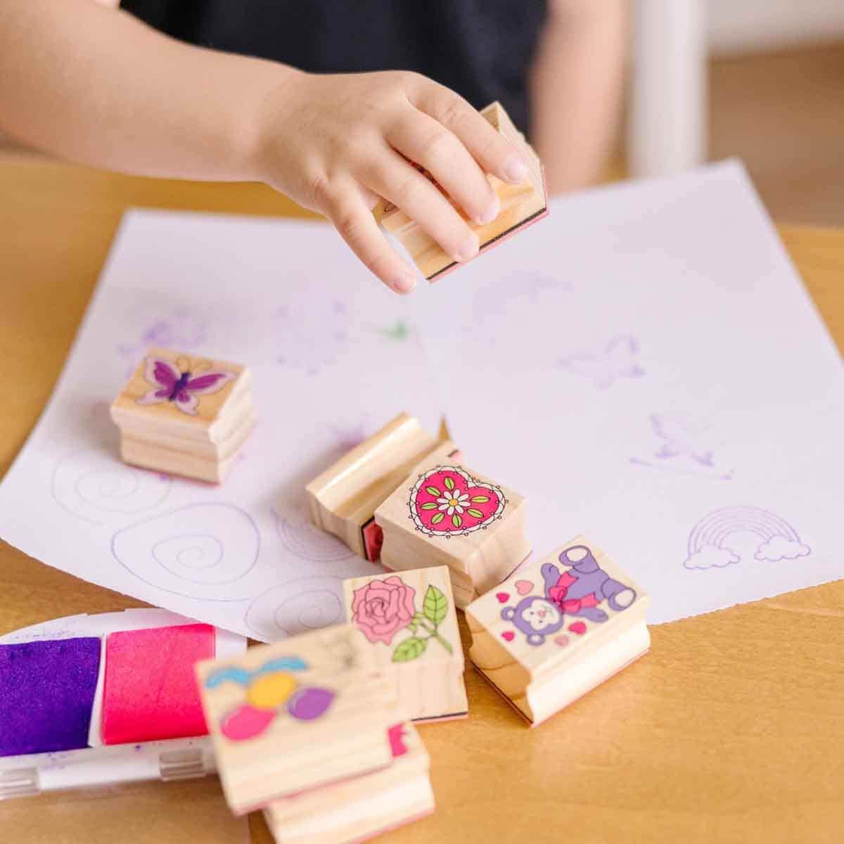 Melissa & Doug MAC ARS Friendship Stamp Playset Unisex, 5-7 Years