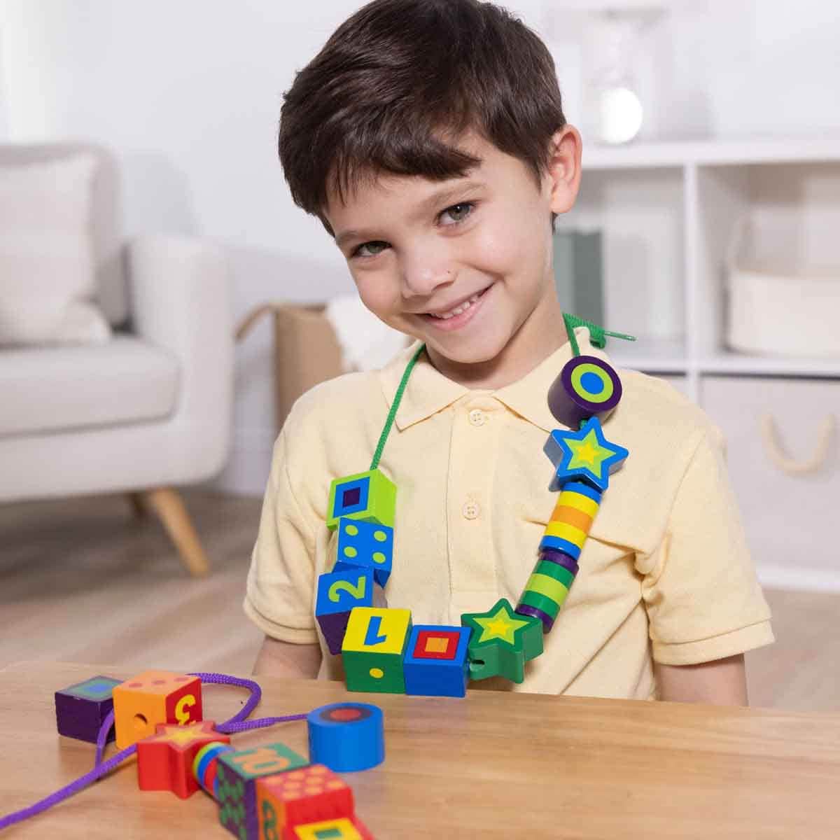 Melissa & Doug MDT MSK Lacing Beads Kit Unisex, 3-4 Years