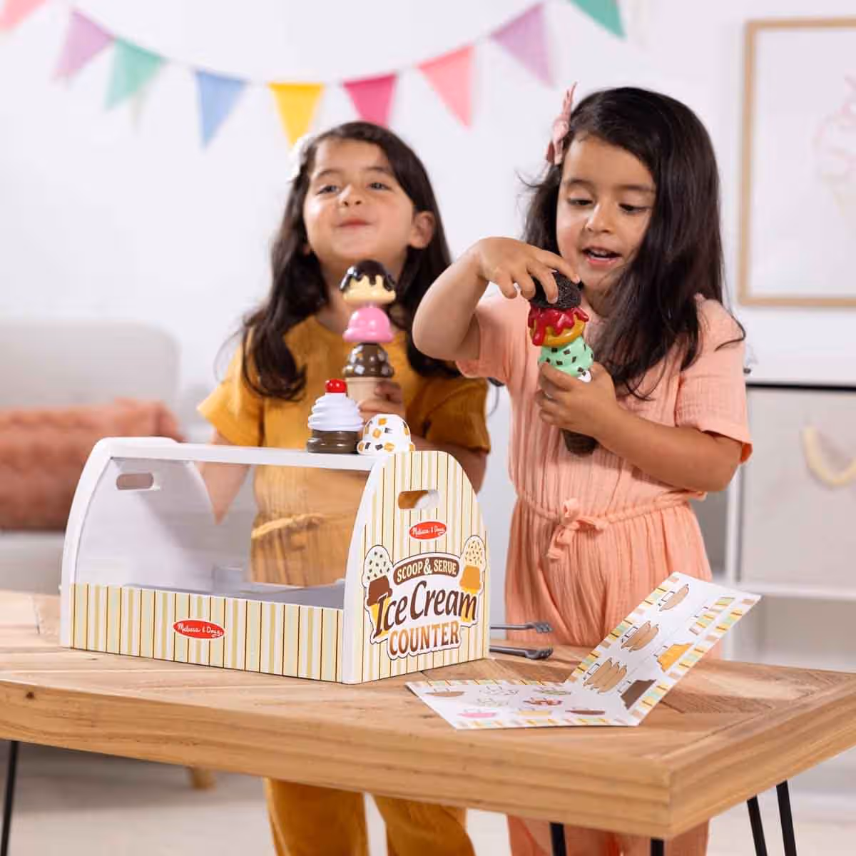 Melissa & Doug Scoop & Serve Ice Cream Counter Unisex, 3-4 Years