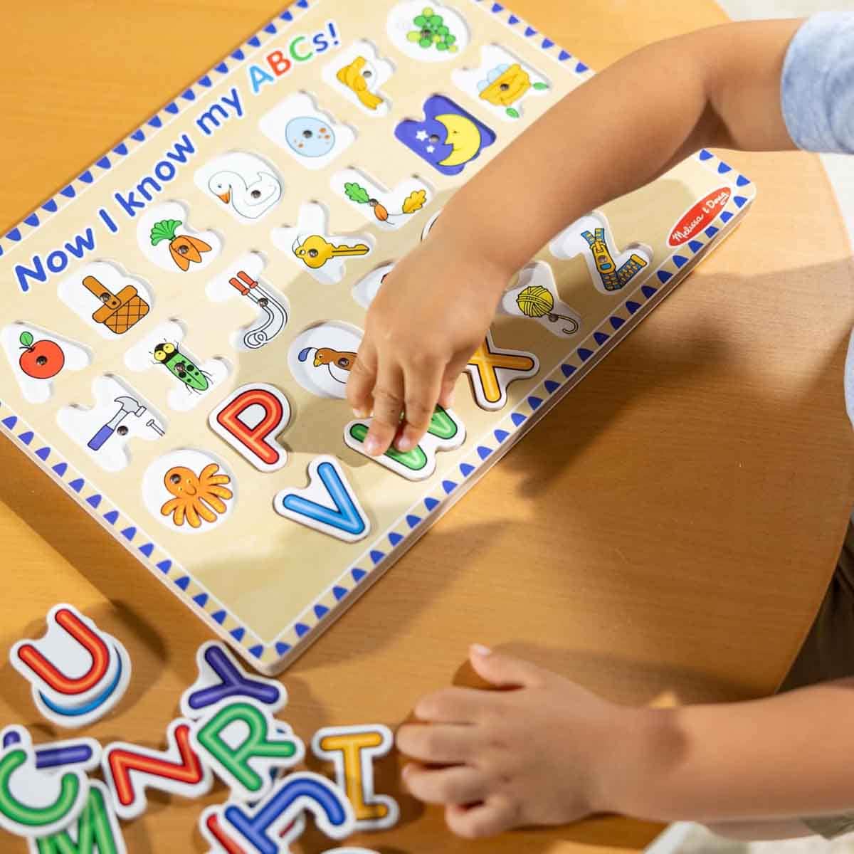 Melissa & Doug Wooden Alphabet Sound Puzzle Unisex, 3-4 Years