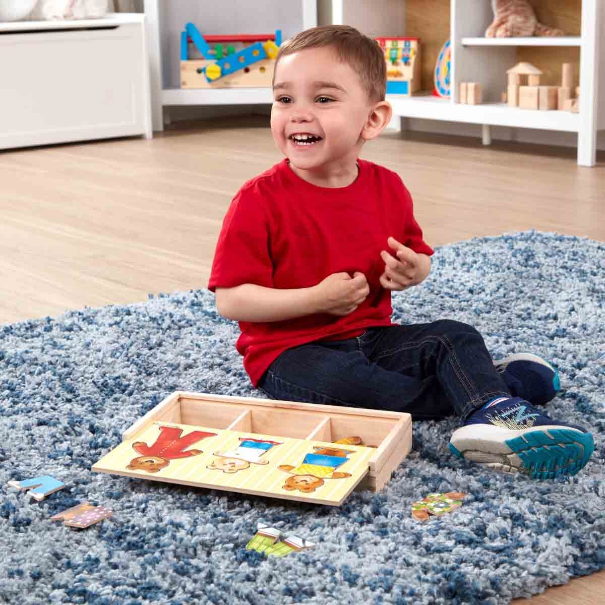 Melissa & Doug Wooden Bear Family Dress-Up Puzzle Unisex, 3-4 Years