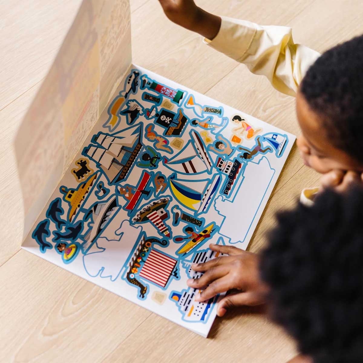 مجموعة ملصقات ميليسا آند دوغ القابلة لإعادة الاستخدام للمركبات، للجنسين، 3-4 سنوات