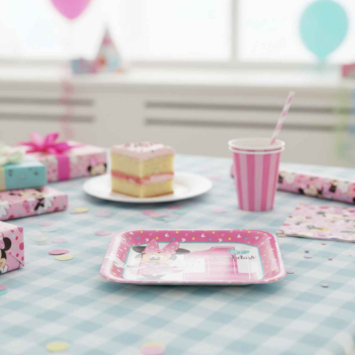 Minnie Mouse 8-Piece 9" Fun To Be One Square Paper Plate Set