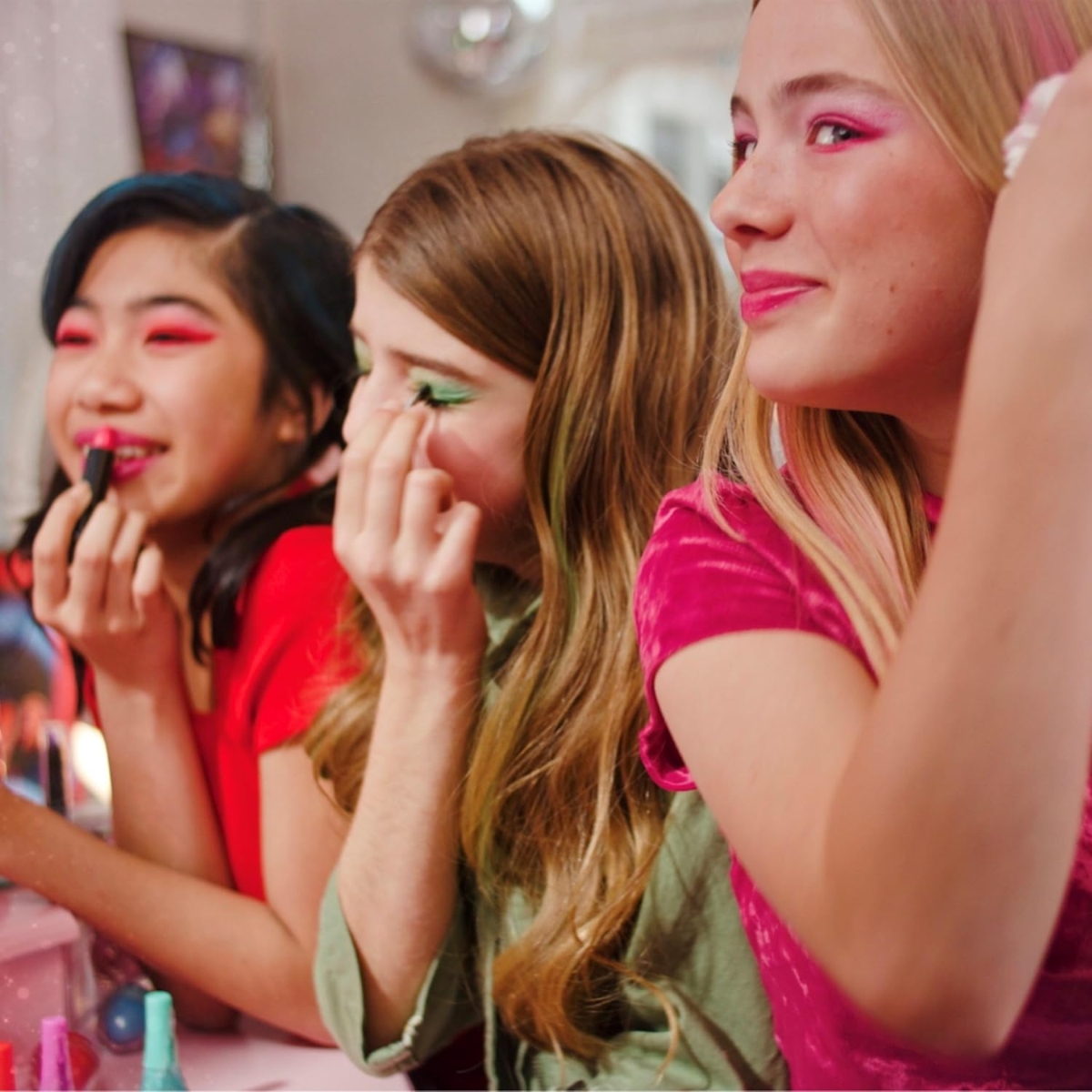 Miraculous Ladybug 10-in-1 Cosmetics Set Girls, 3-4 Years