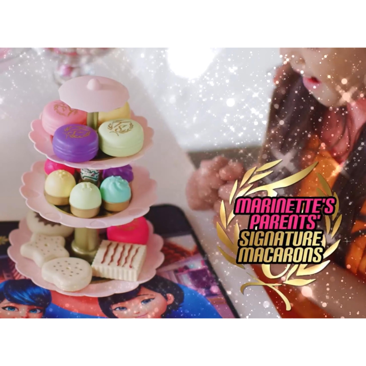 Miraculous Tom & Sabine Macaron Stand Girls, 3-4 Years