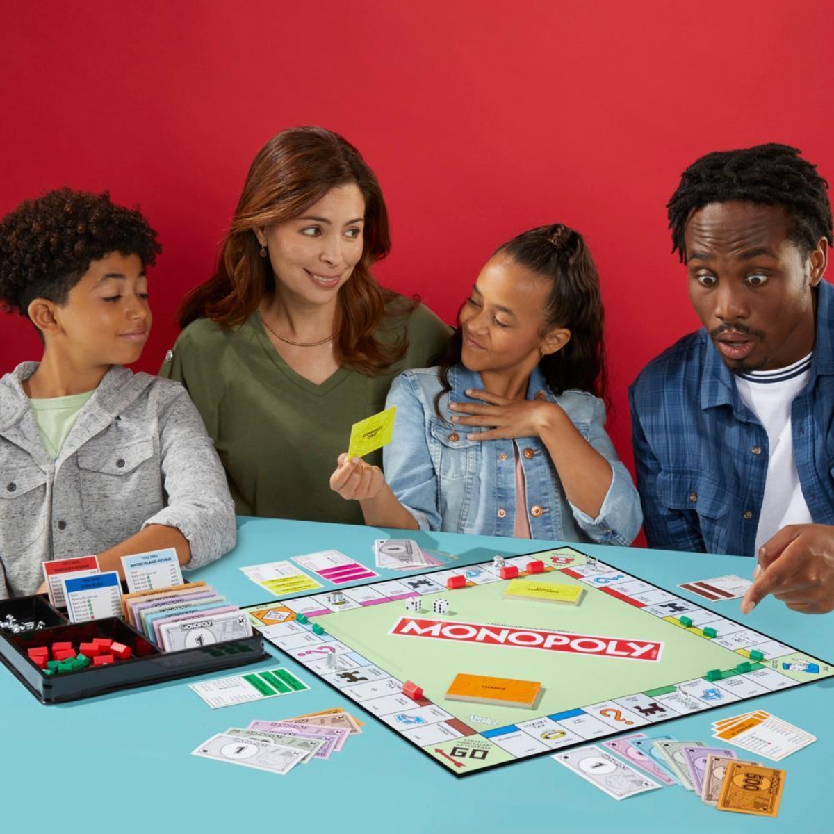 Monopoly Classic Refresh Board Game Unisex, 8-10 Years