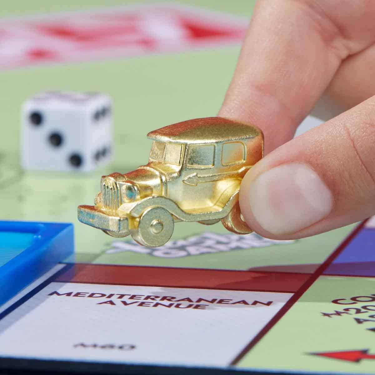 مونوبولي لعبة جاكبوت فري باركينغ للجنسين، عمر 8-10 سنوات