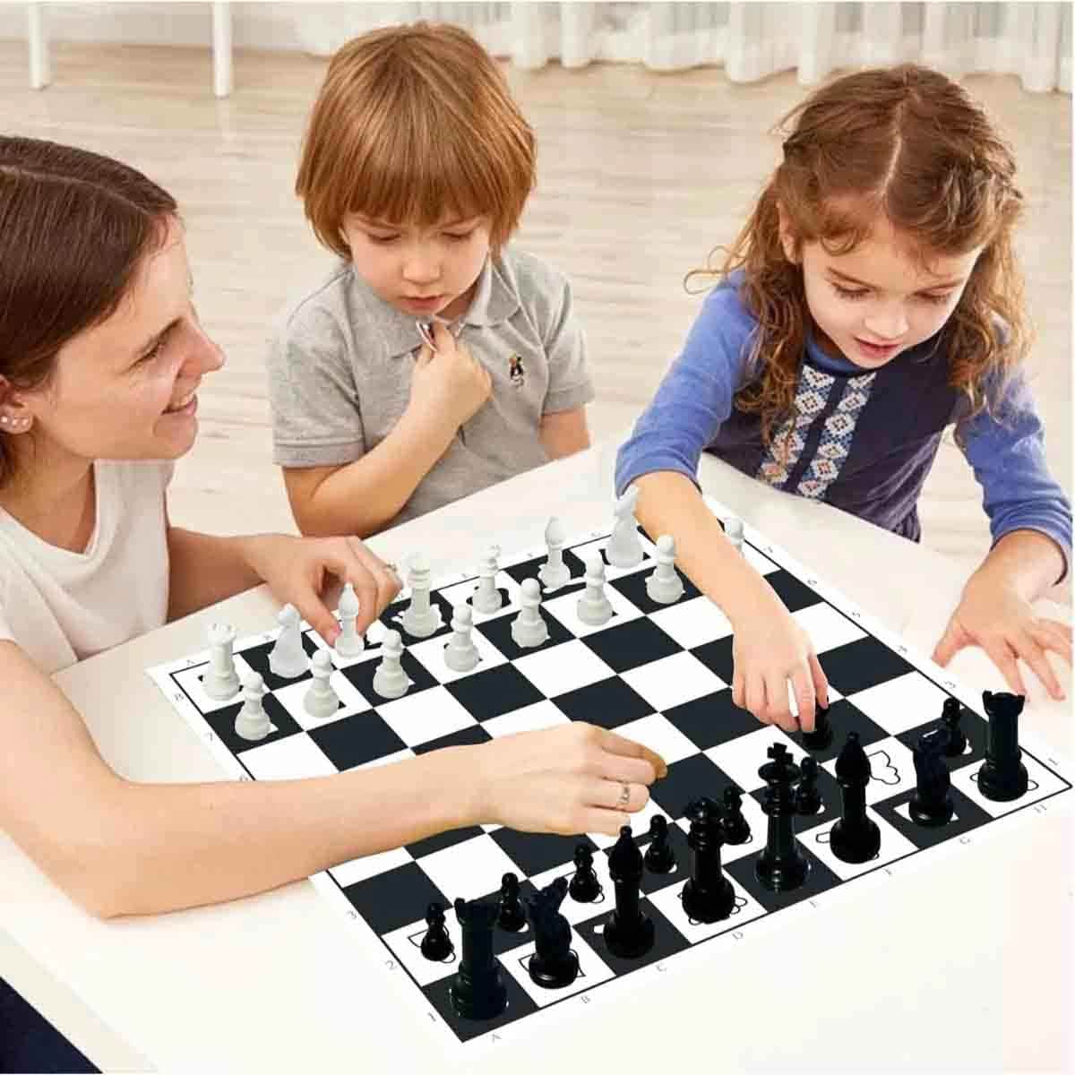 مونوبولي ستيتش مجموعة اللعبة مع شطرنج جامبو ولودو من أنكيت تويز، للجنسين، 8-10 سنوات