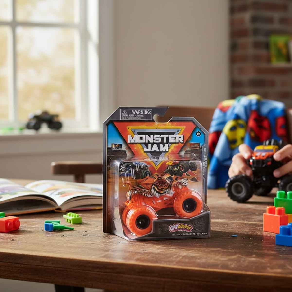 Monster Jam 1:64 Scale Catastrophe Vehicle Toy Unisex, 3-4 Years