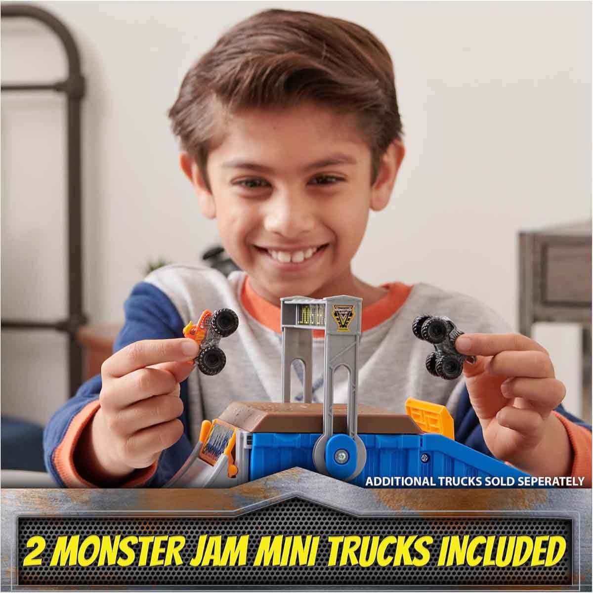 Monster Jam Mini Freestyle Flip Arena Playset Unisex, 3-4 Years