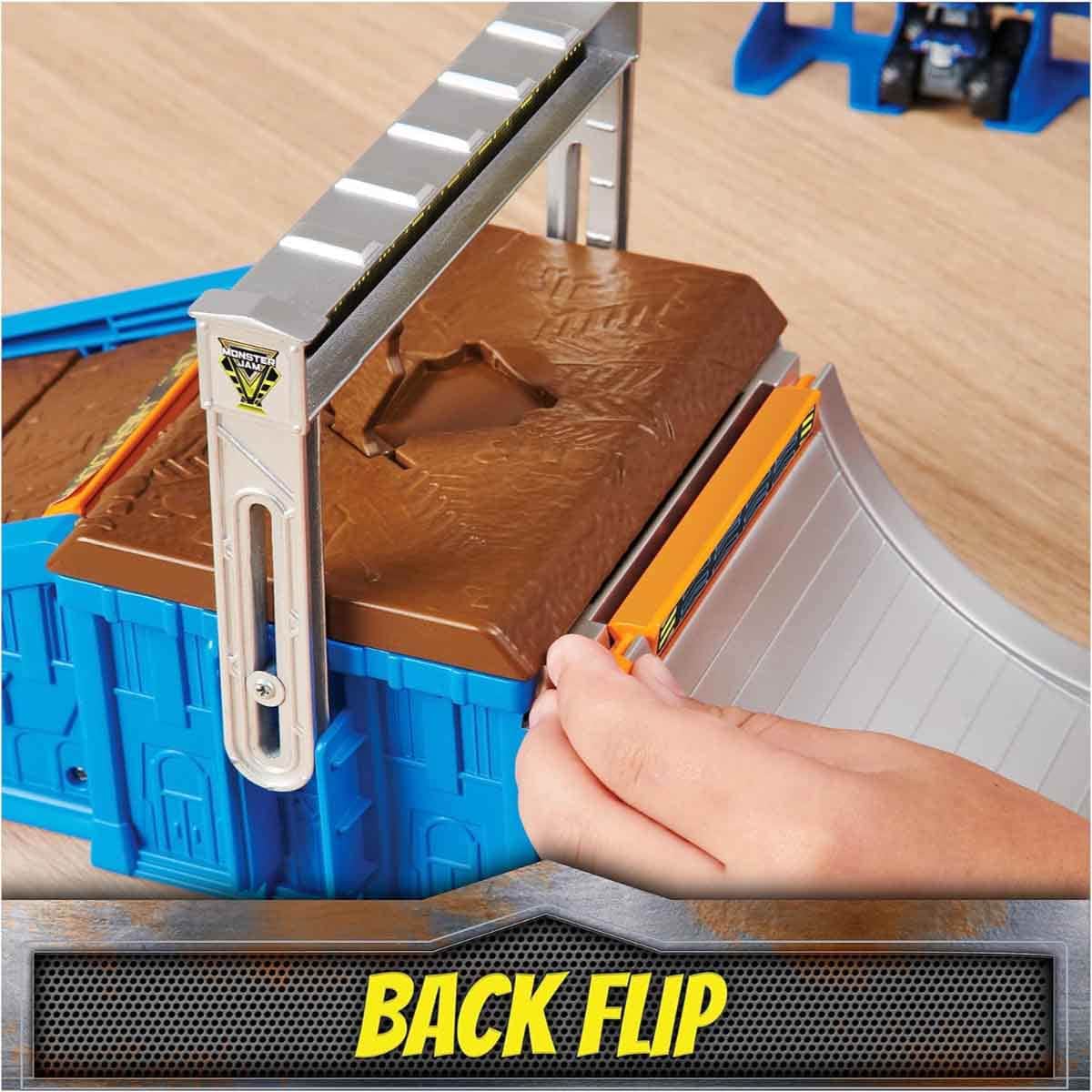 Monster Jam Mini Freestyle Flip Arena Playset Unisex, 3-4 Years