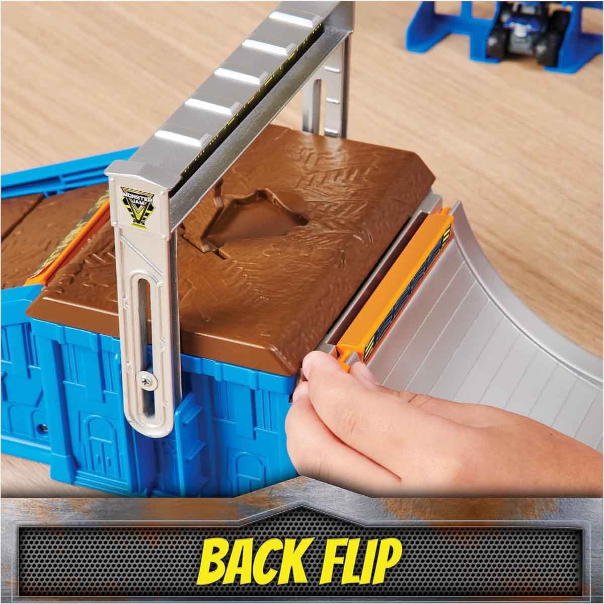 Monster Jam Mini Freestyle Flip Arena Playset Unisex, 3-4 Years