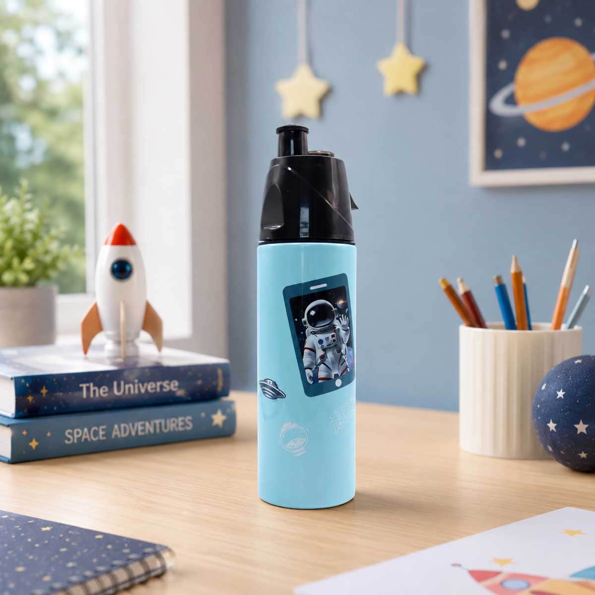 Moon 500ml Astronaut Insulated Stainless Steel Mist Spray Water Bottle
