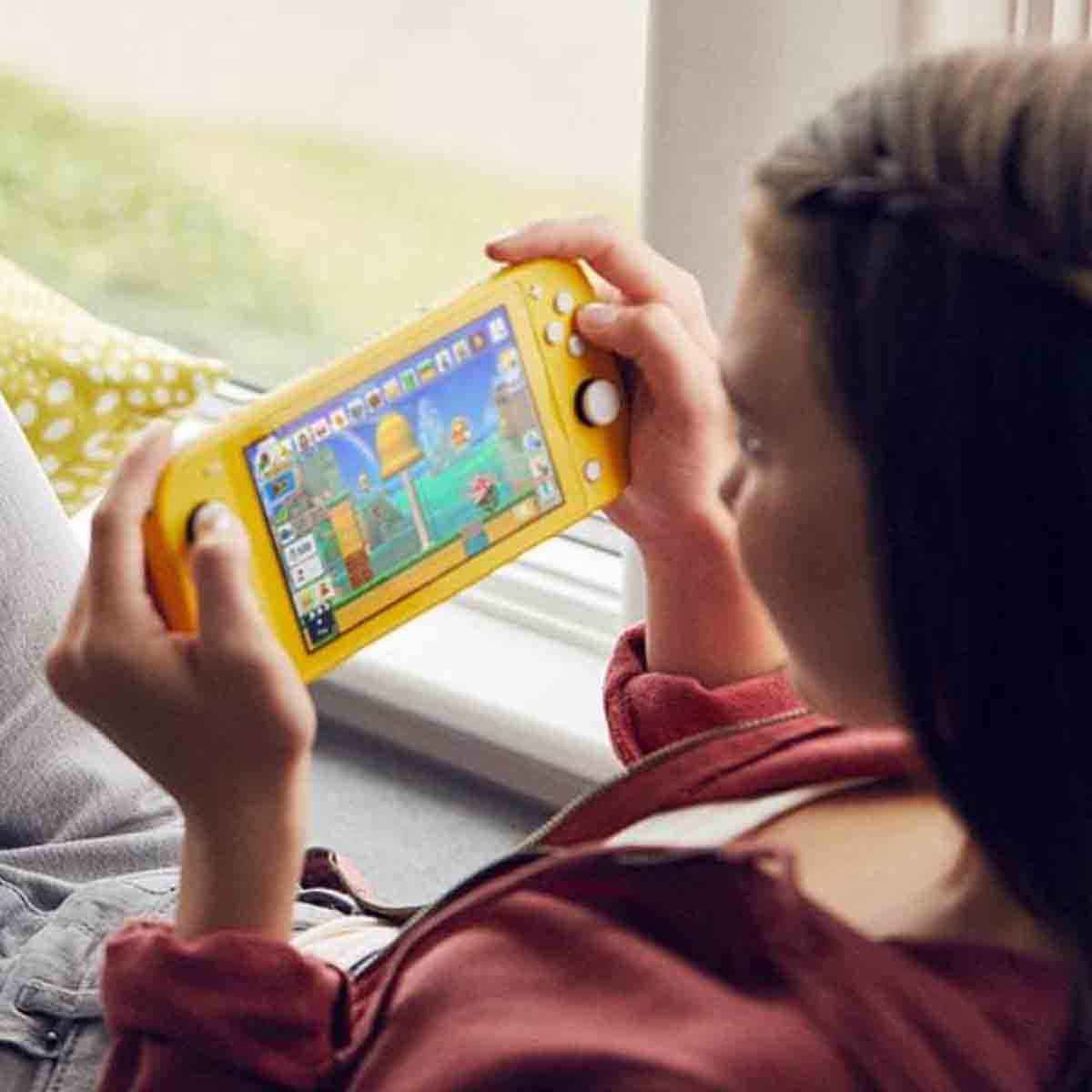 نينتندو سويتش لايت أصفر نسخة عالمية جهاز