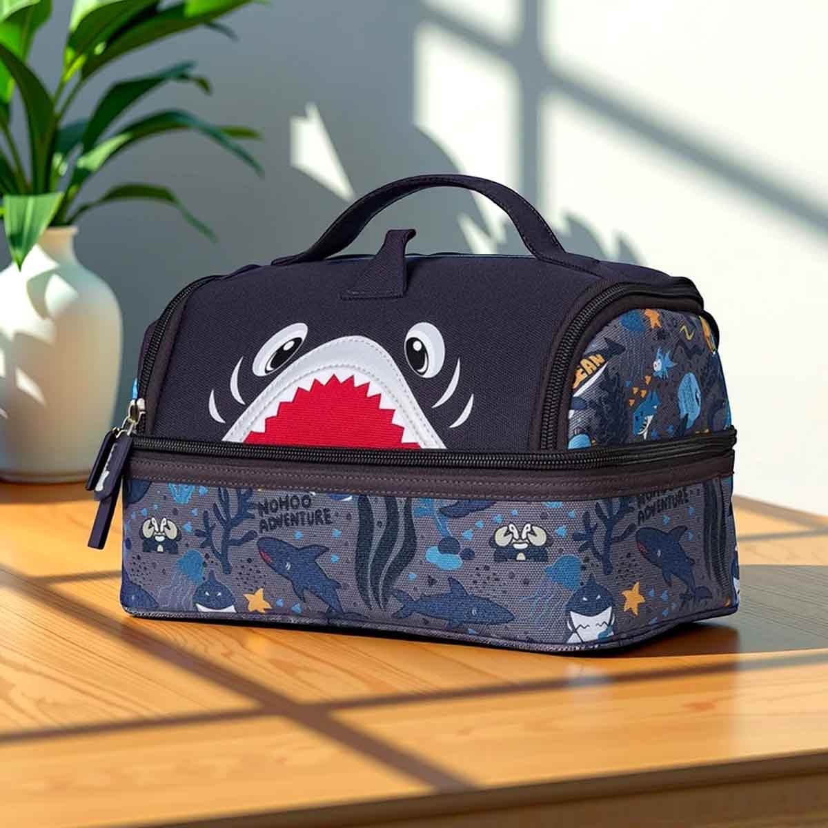 نوهو مجموعة 3 في 1 حقيبة مدرسية 16 إنش بتصميم سمكة القرش مع حقيبة غداء وحقيبة أقلام