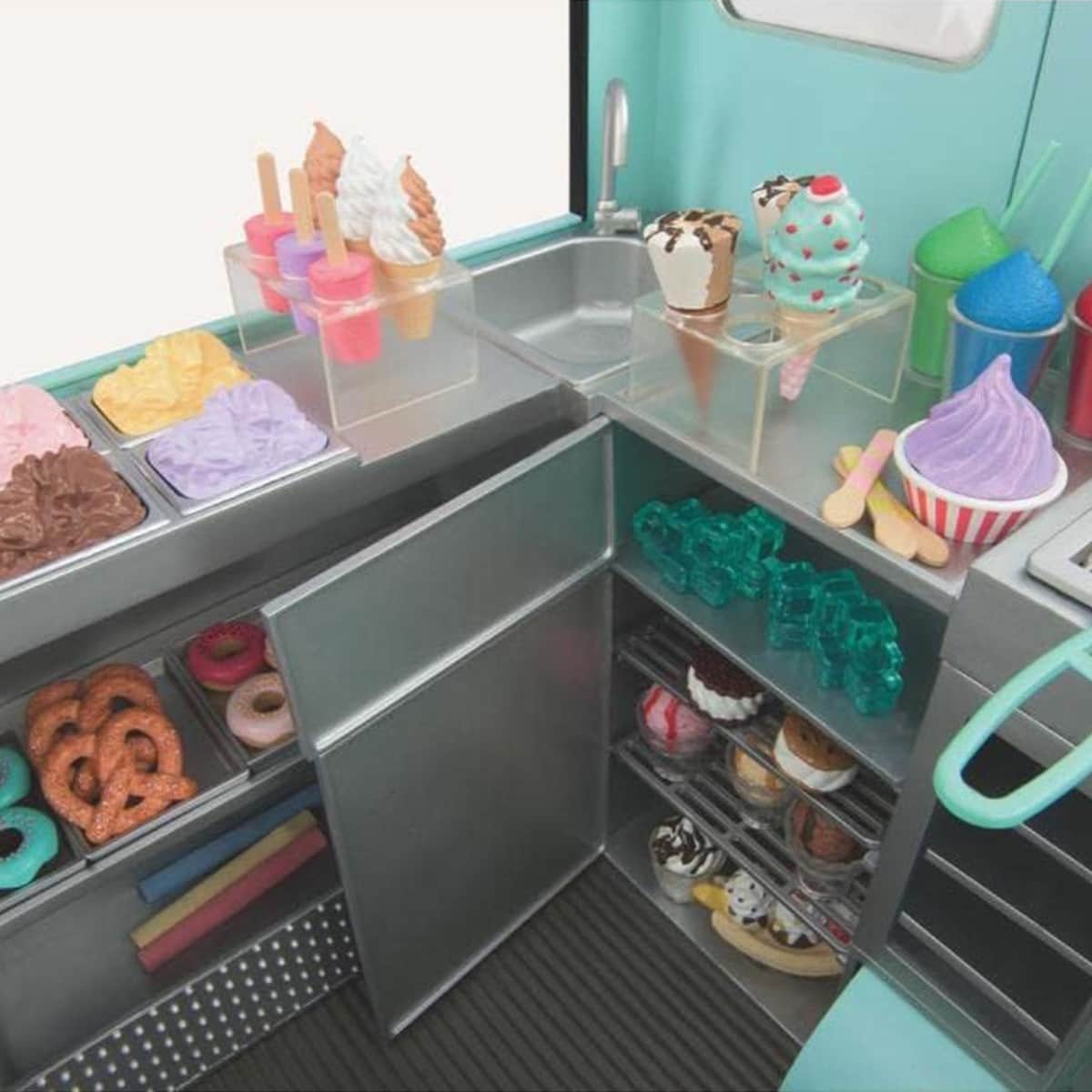 Our Generation Doll Ice Cream Truck Set Girls, 3-4 Years