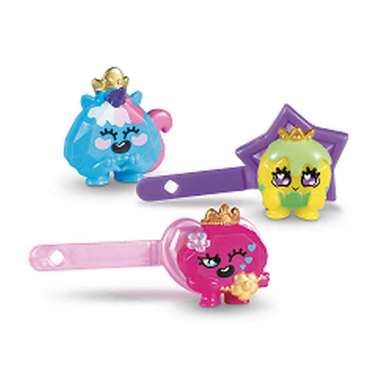 Pinky Promise Royal Carriage Gemmy Friends Surprise Figures Girls, 5-7 Years