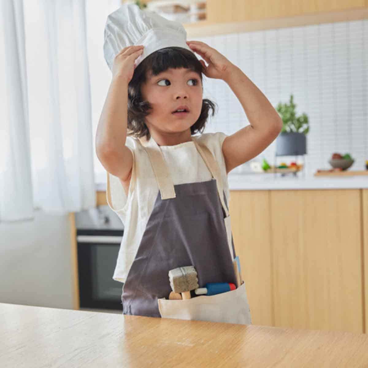 PlanToys Chef Play Kitchen Set Unisex, 3-4 Years