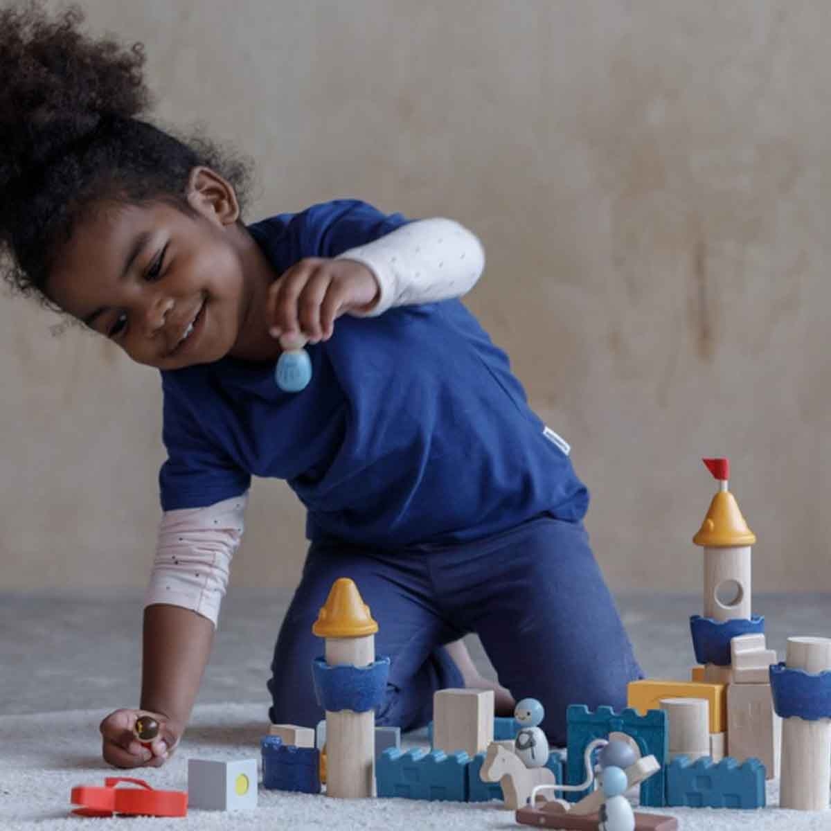 بلان تويز مجموعة مكعبات قلعة بستان للجنسين 3 - 4 سنوات