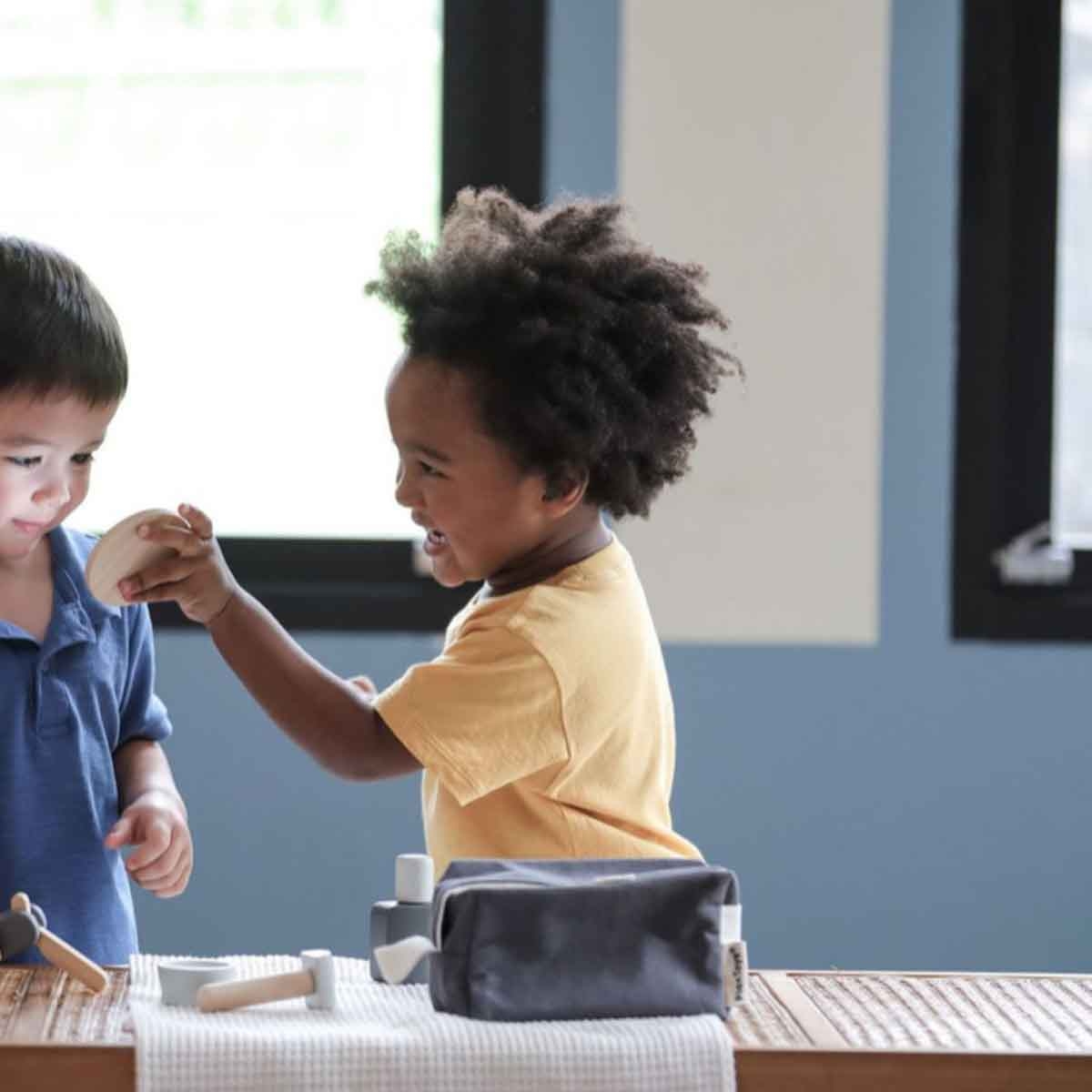 بلان تويز مجموعة حلاقة خشبية، للجنسين، من عمر 3 إلى 4 سنوات