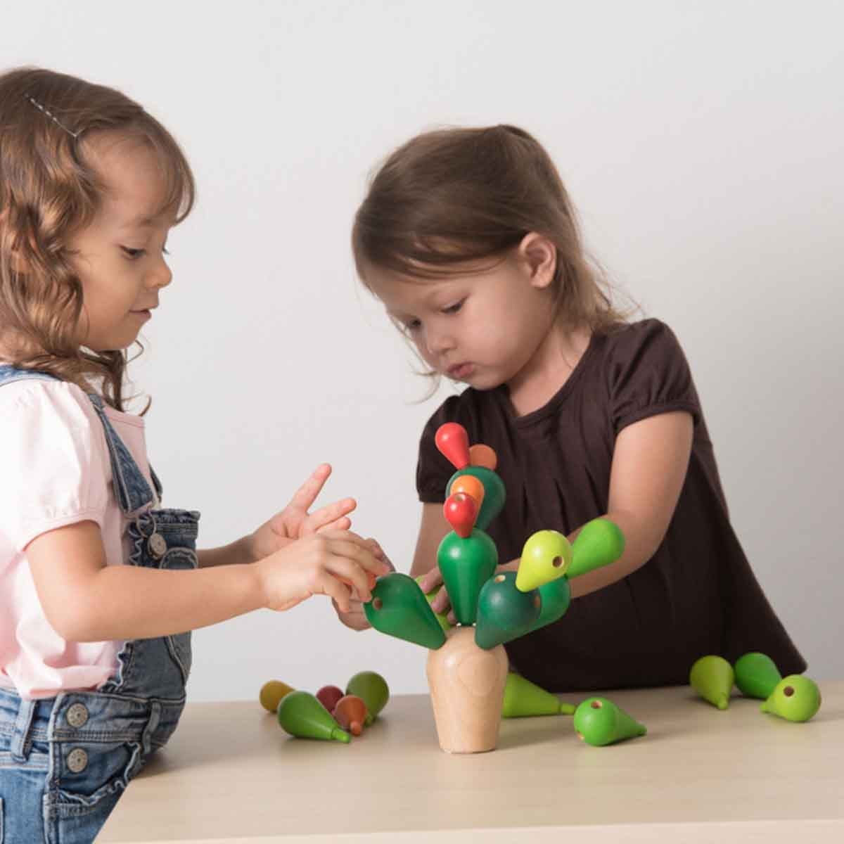 بلان تويز صبار توازن خشبي للجنسين 3 - 4 سنوات