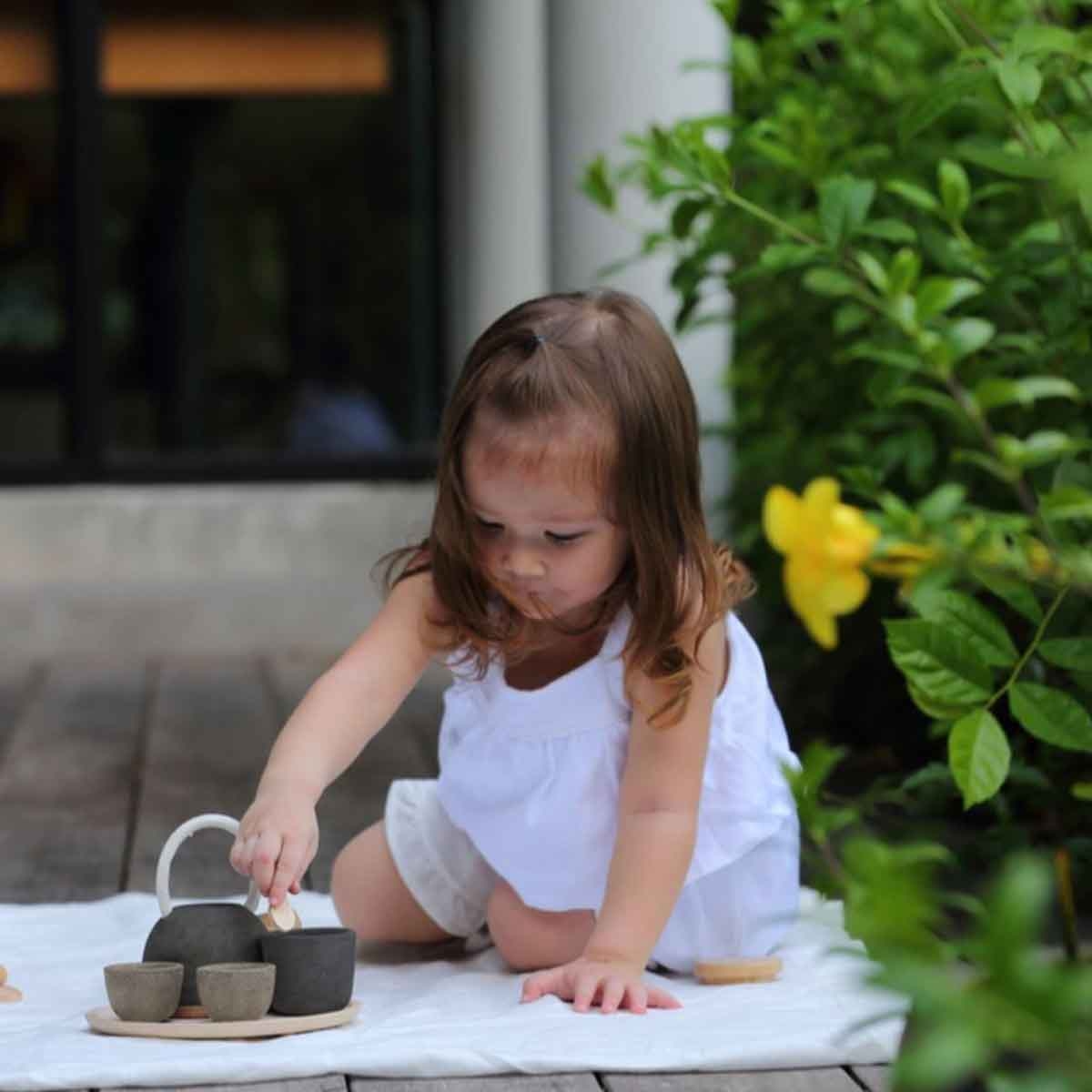 PlanToys Wooden Classic Tea Set Unisex, 3-4 Years