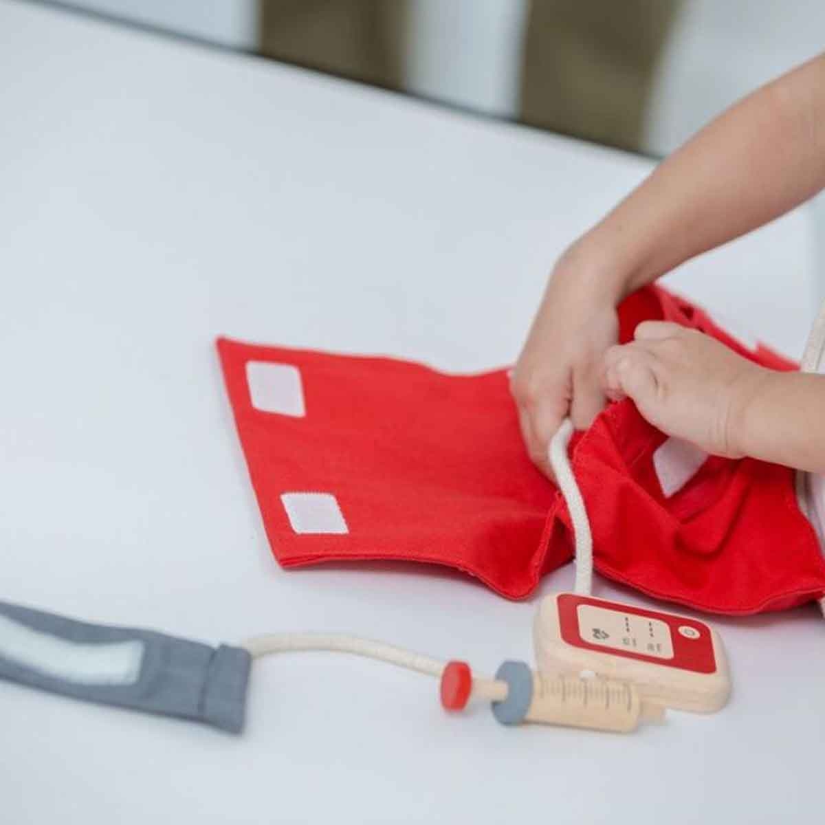 بلان تويز مجموعة طبيب خشبية، للجنسين، من عمر 3 إلى 4 سنوات