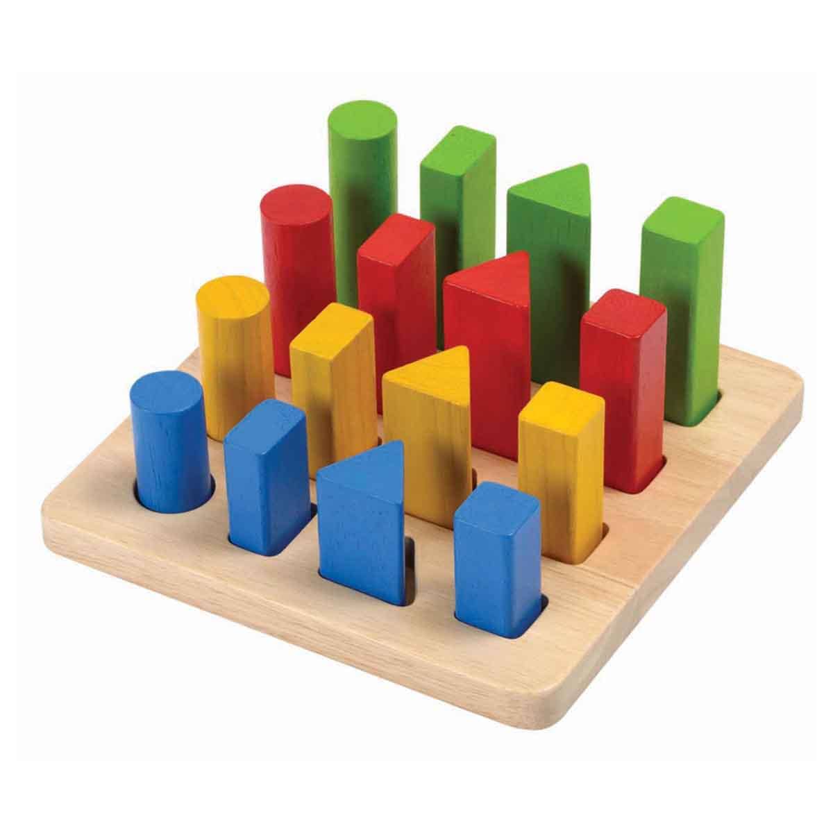 PlanToys Wooden Geometric Peg Board Unisex, 3-4 Years
