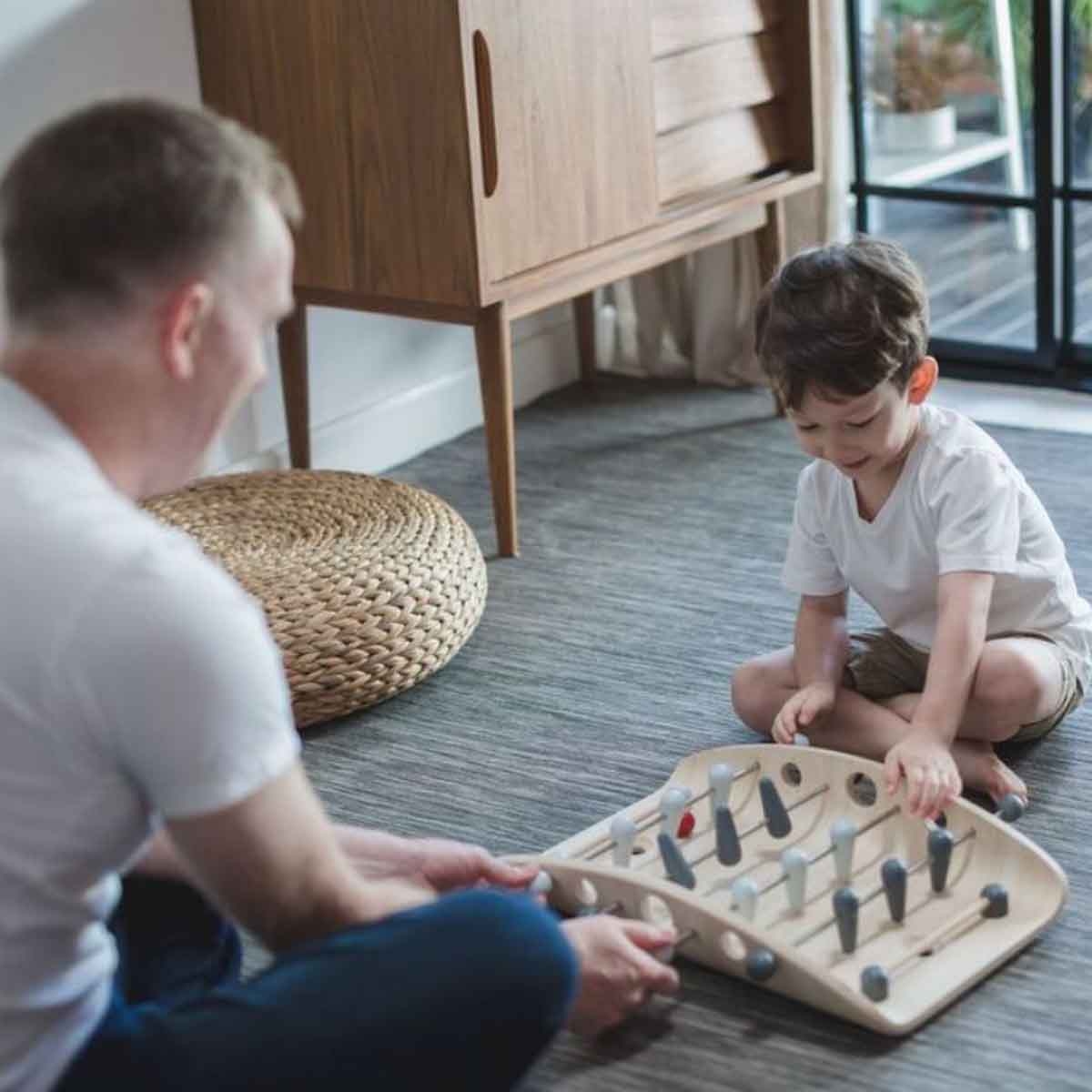 بلان تويز لعبة كرة قدم خشبية، للجنسين، من عمر 3 إلى 4 سنوات