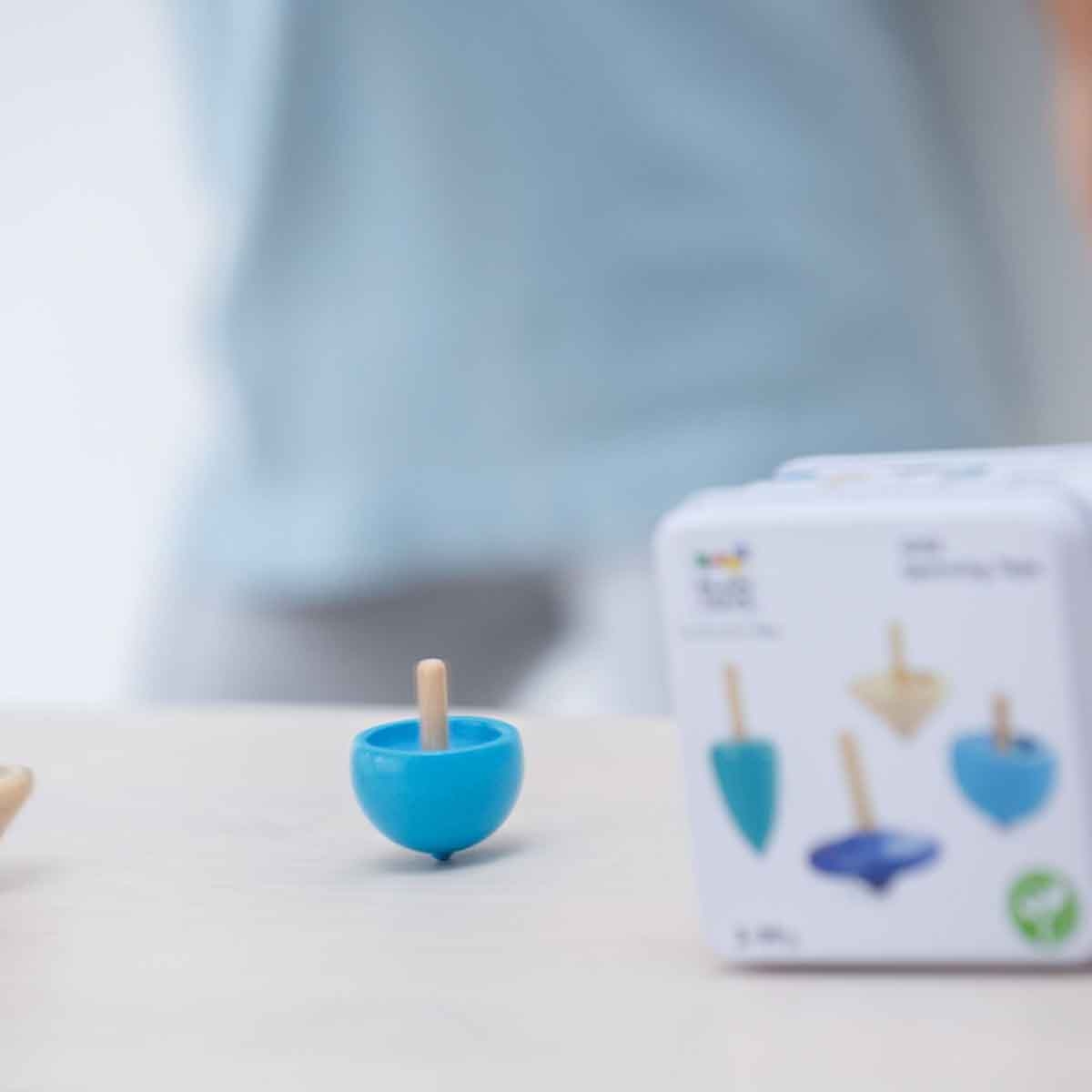 بلان تويز لعبة دوّامات خشبية، للجنسين، من عمر 3 إلى 4 سنوات