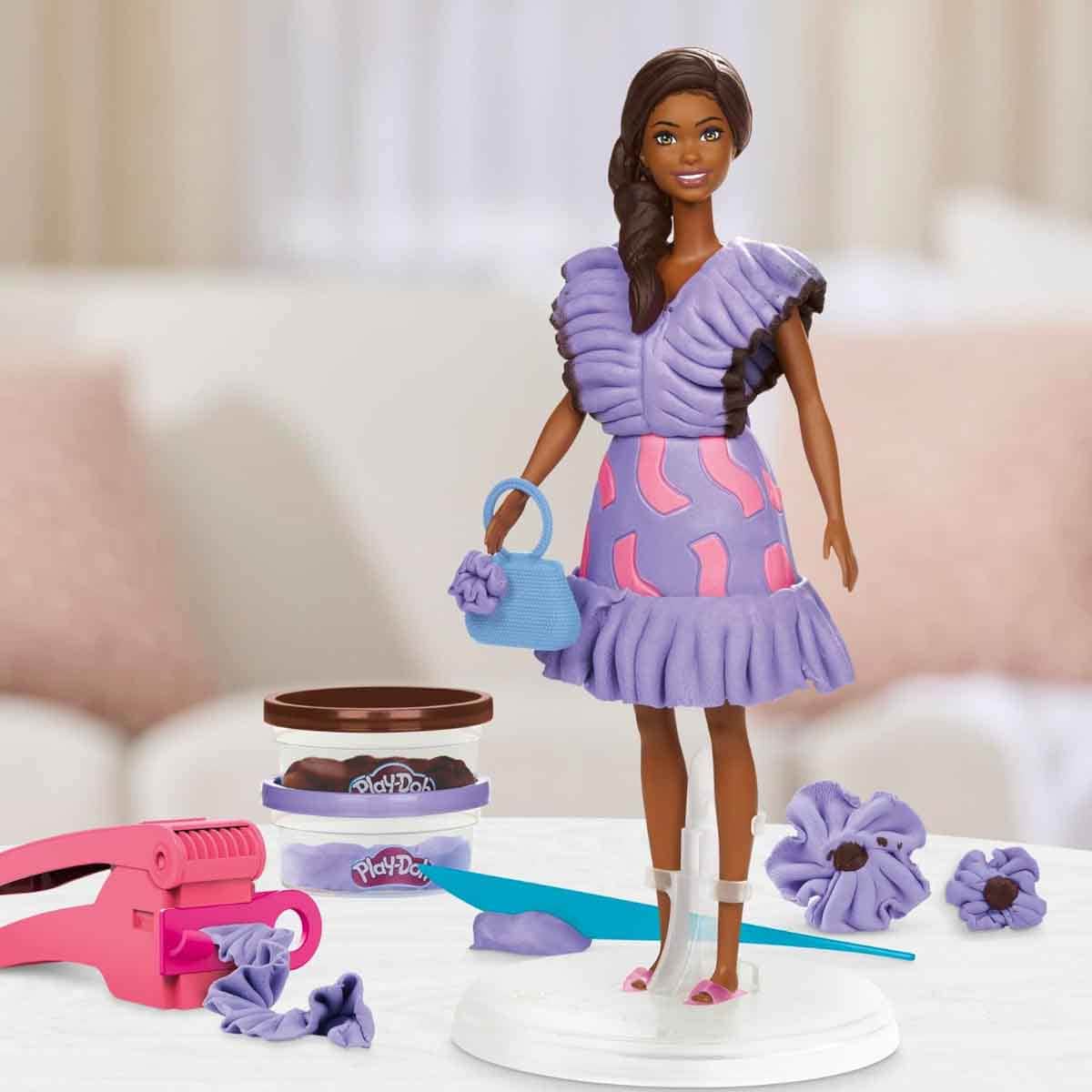 Play-Doh Barbie Fashionista Ruffles Dollset Girls, 5-7 Years