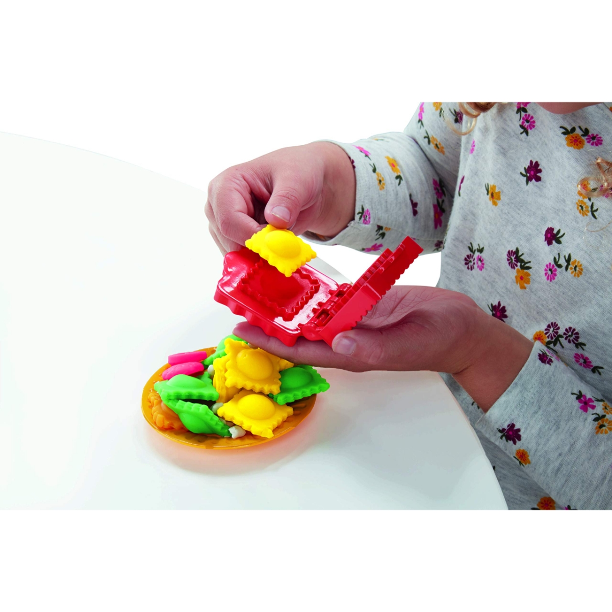 Play-Doh Kitchen Creations Noodle Party Playset Unisex, 3-4 Years