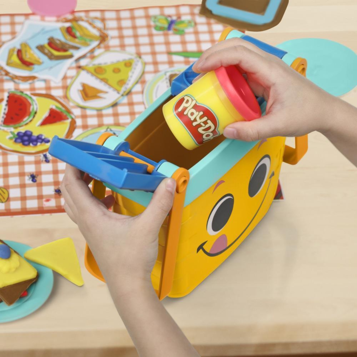 Play-Doh Picnic Shapes Starter Set Unisex, 3-4 Years